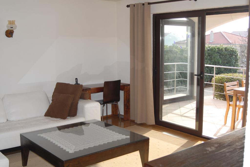 Apartments Karabaic ปูนัต ภายนอก รูปภาพ