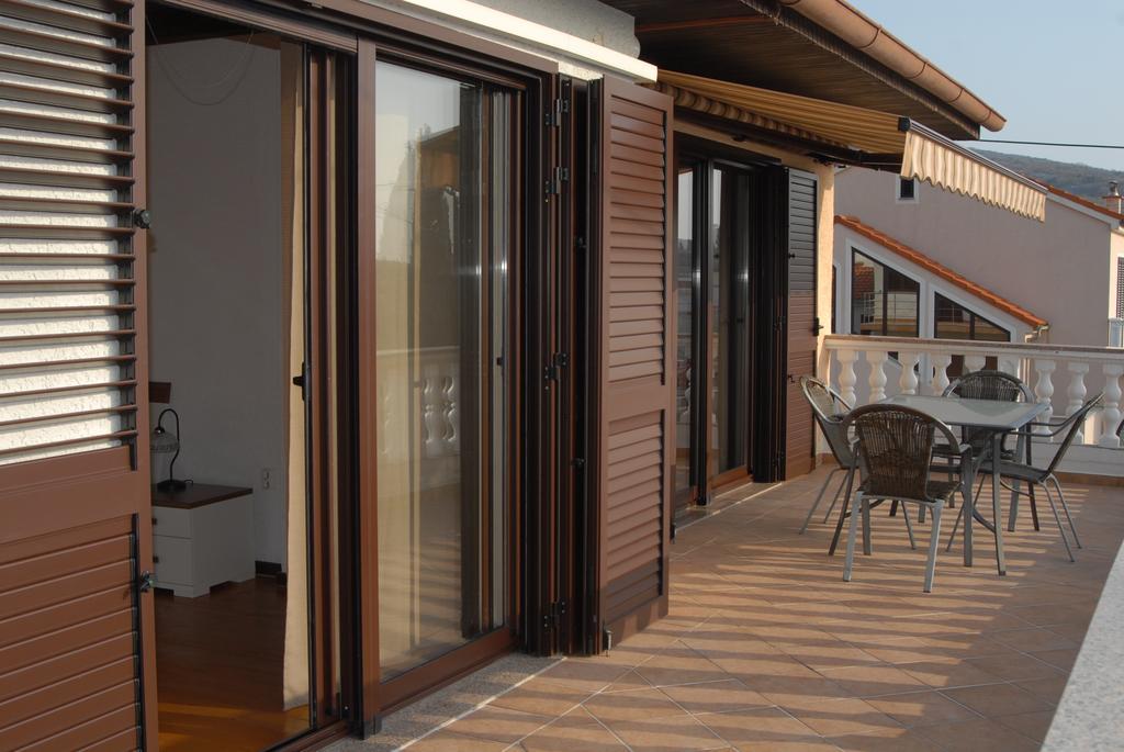 Apartments Karabaic ปูนัต ภายนอก รูปภาพ
